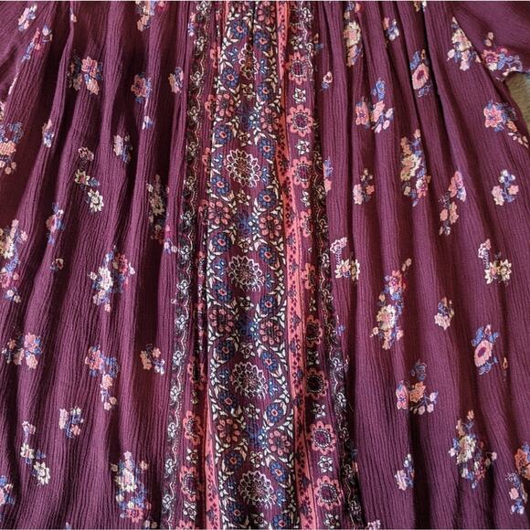Hollister Burgundy Floral Peasant Top Off Shoulder Medium - Picture 3 of 5